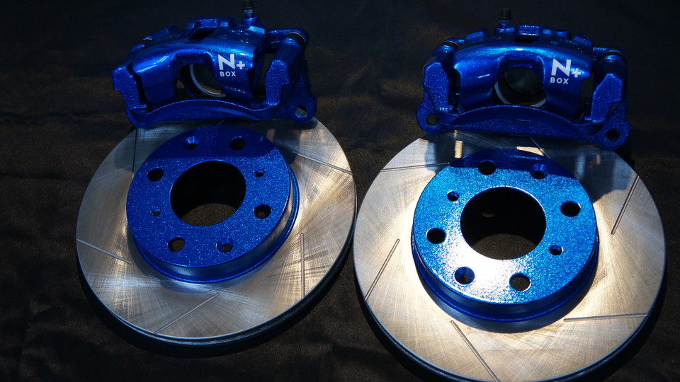 N-BOX純正キャリパー、ローター塗装＆ローター加工Ｔｙｐｅ：Ｓ　カラー：#063 aqua marine flake blue