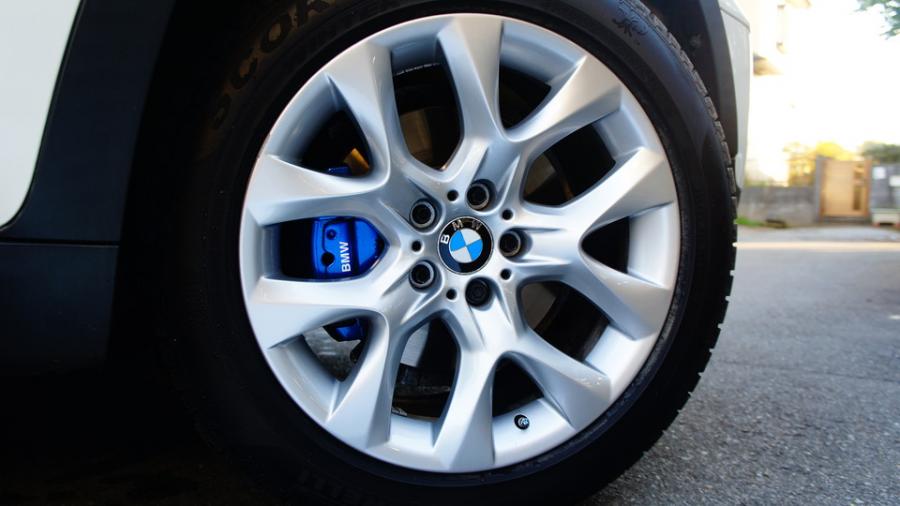キャリパー塗装施工事例：BMW X5　キャリパー塗装COLOR:#1115 Deep marine blue IMG10_1899_5RVZjS_sub4.jpg