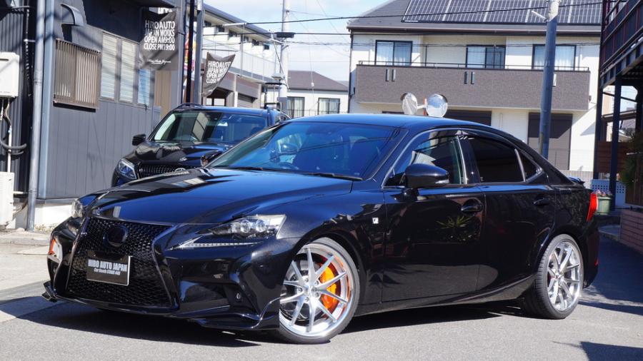 レクサスIS350　キャリパー塗装＆ローター塗装COLOR:#1110 Valencia premium orange、#005 Deep coal black