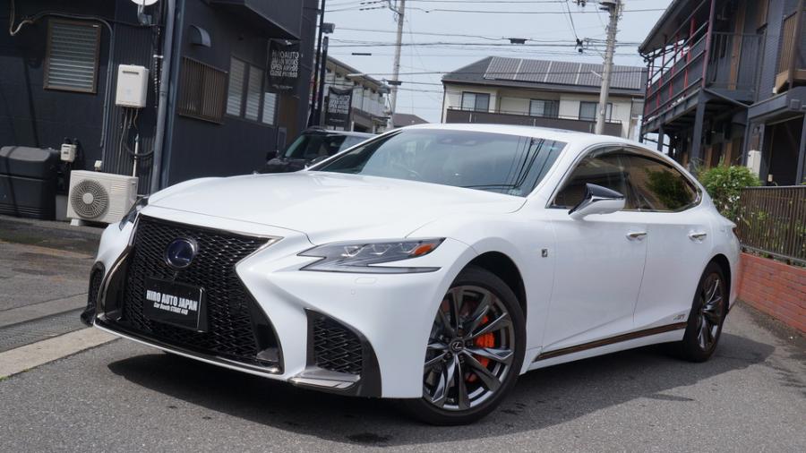 レクサスLSFスポーツ　キャリパー塗装COLOR:#1110 Valencia premium orange　ローター塗装COLOR:#006 Diamonddust silver