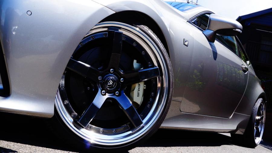 キャリパー塗装施工事例：レクサスRC　キャリパー塗装COLOR:#008 Flash champagne gold IMG20_2318_CAuiVJ_sub3.jpg