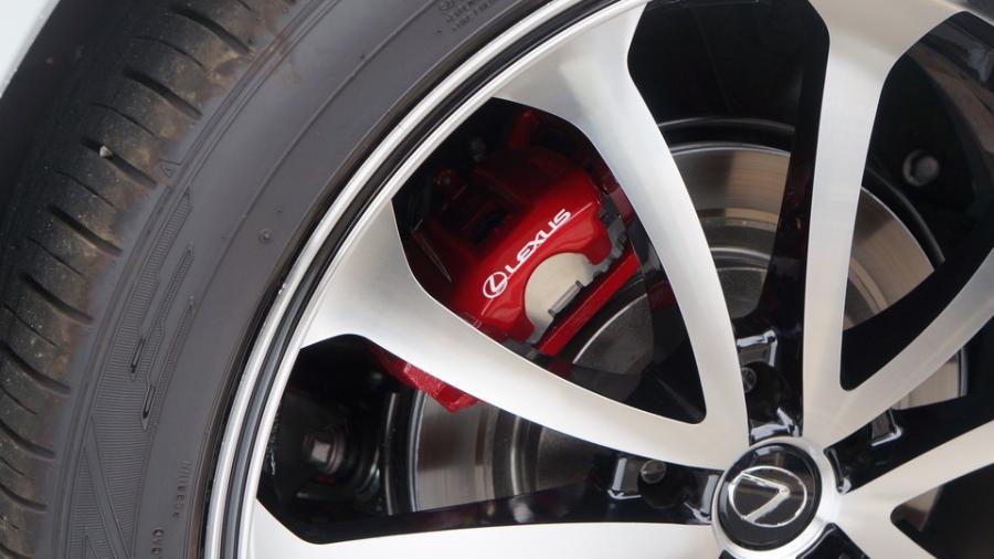 キャリパー塗装施工事例：レクサスRX300Fスポーツ　キャリパー塗装COLOR:#010 premiun rouge candy red　ローター塗装COLOR:#004 Blast light gray metalic IMG20_2321_mquwEV_sub8.jpg