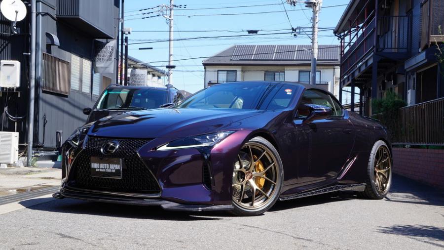 レクサスLC　キャリパー塗装COLOR:#003 Tokyo midnight gold　ローター塗装COLOR:#008 Flash champagne gold　ローター加工Type：GALAXY