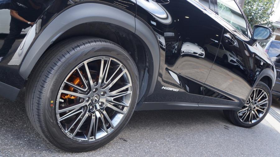 キャリパー塗装施工事例：レクサスNX　キャリパー塗装COLOR:#030 Royal art pearl orange gold IMG20_2366_HxYGkP_sub5.jpg