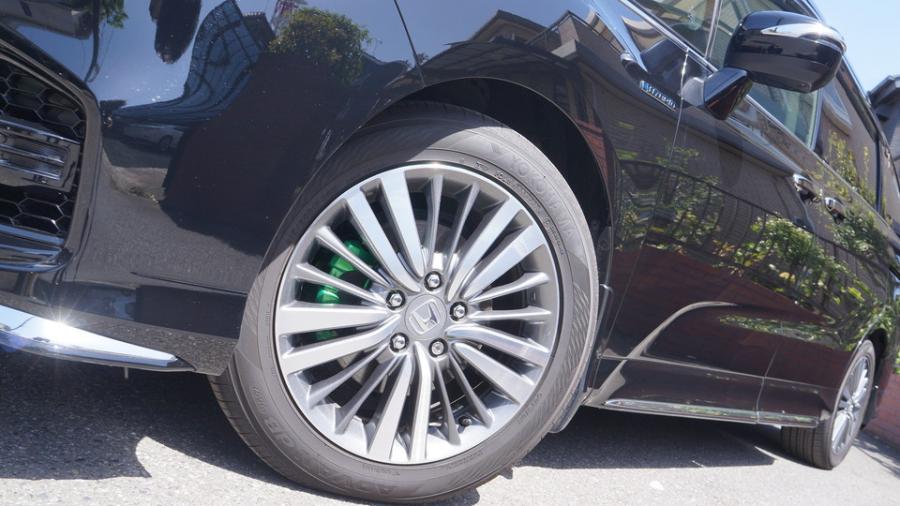 キャリパー塗装施工事例：オデッセイ　キャリパー塗装COLOR:#072 royal vintage green pearl IMG66_2374_ROxO5U_sub3.jpg