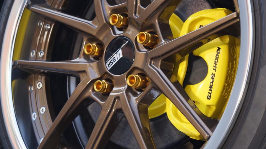 キャリパー塗装施工事例：マツダ3　キャリパー塗装＆ローター塗装COLOR:#020 hawaiian passion yellow IMG67_2283_FDjvmh_sub8.jpg