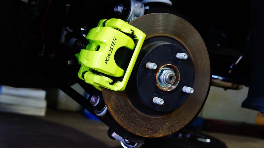 キャリパー塗装施工事例：マツダロードスター　キャリパー塗装COLOR:#1116 Acid green IMG67_2286_Y2mPM3_sub2.jpg