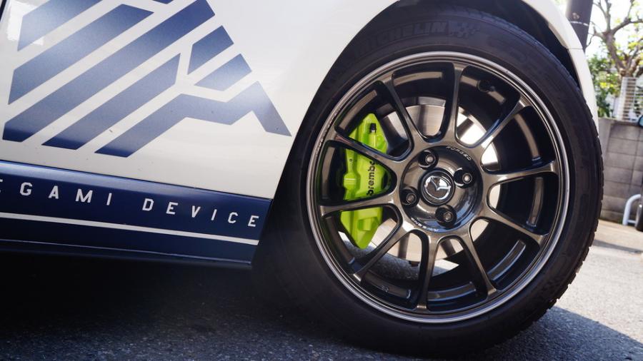 キャリパー塗装施工事例：ロードスター　キャリパー塗装COLOR:#1116 Acid green IMG67_2367_JEO7Aa_sub4.jpg