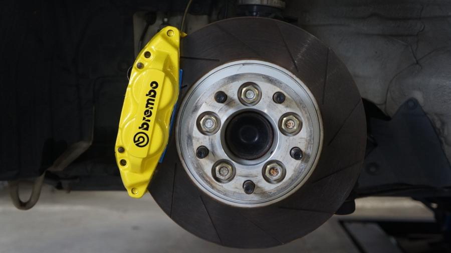 キャリパー塗装施工事例：トヨタ８６　キャリパー塗装COLOR:#020 hawaiian passion yellow IMG72_2369_IdlekD_sub1.jpg