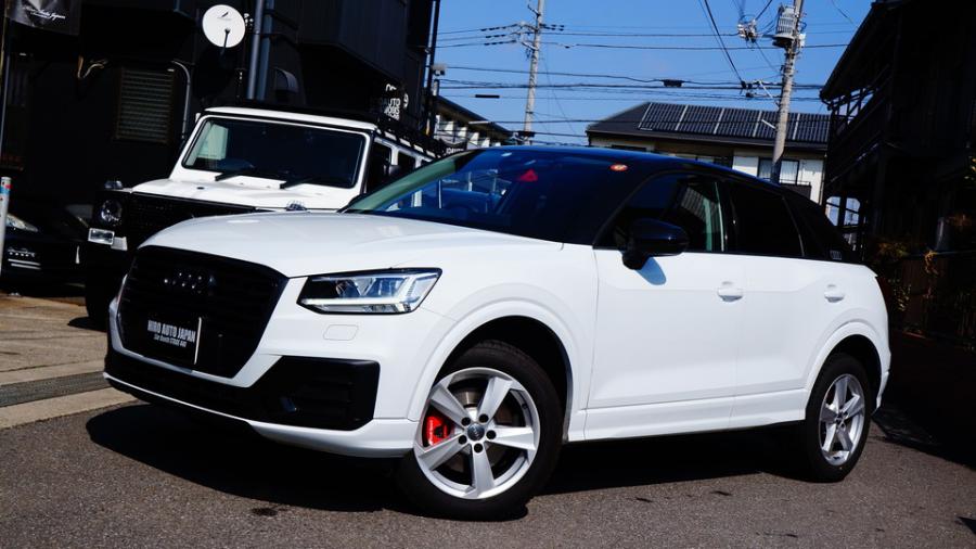 アウディQ2　キャリパー塗装COLOR:#001 Italian losso solid