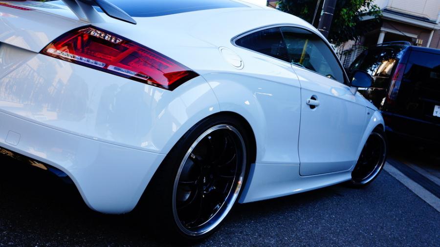 キャリパー塗装施工事例：アウディTT　キャリパー塗装COLOR:#1115 Deep marine blue IMG8_2339_fjeYn4_sub8.jpg