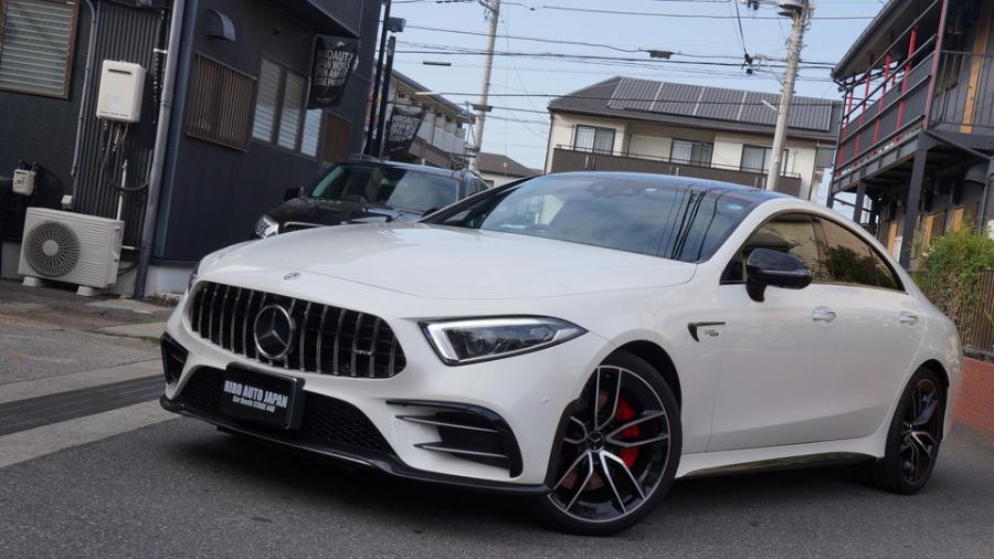 ベンツCLS53AMG キャリパー塗装COLOR:#001 Italian losso solid　ローター塗装COLOR:#005 Deep coal black