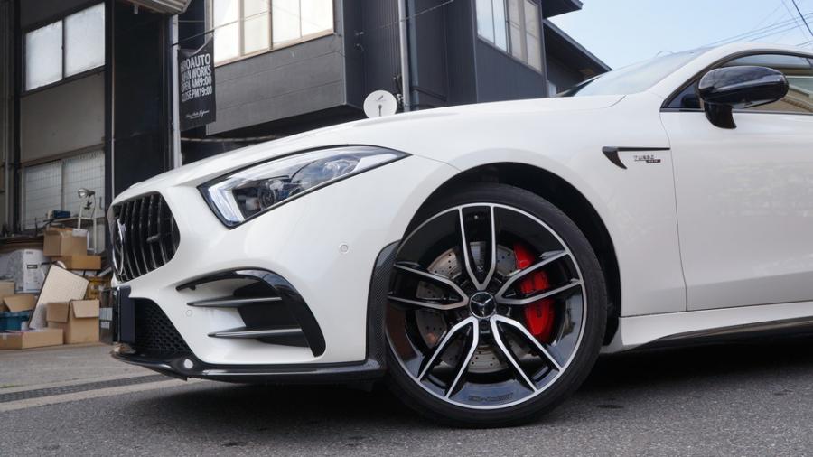 キャリパー塗装施工事例：ベンツCLS53AMG キャリパー塗装COLOR:#001 Italian losso solid　ローター塗装COLOR:#005 Deep coal black IMG9_2309_hWM4ra_sub4.jpg