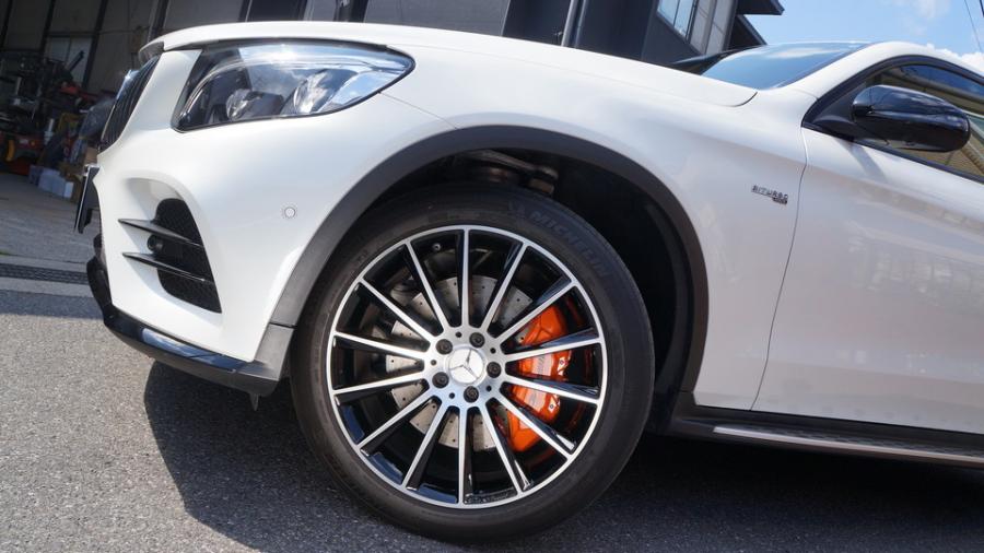 キャリパー塗装施工事例：ベンツGLC43クーペ　キャリパー塗装COLOR:#1110 Valencia premium orange IMG9_2320_1hHrfo_sub7.jpg