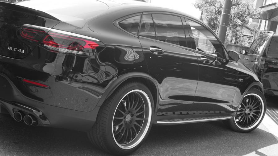 キャリパー塗装施工事例：ベンツGLC43AMG　キャリパー塗装COLOR:#030 Royal art pearl orange gold IMG9_2375_k8BElA_sub5.jpg